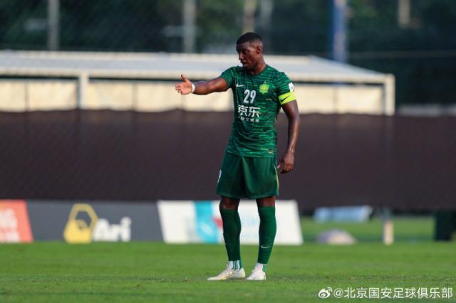 炸金花小游戏网页版-金靴留守工体！法比奥续约，国安争冠路上关键拼图